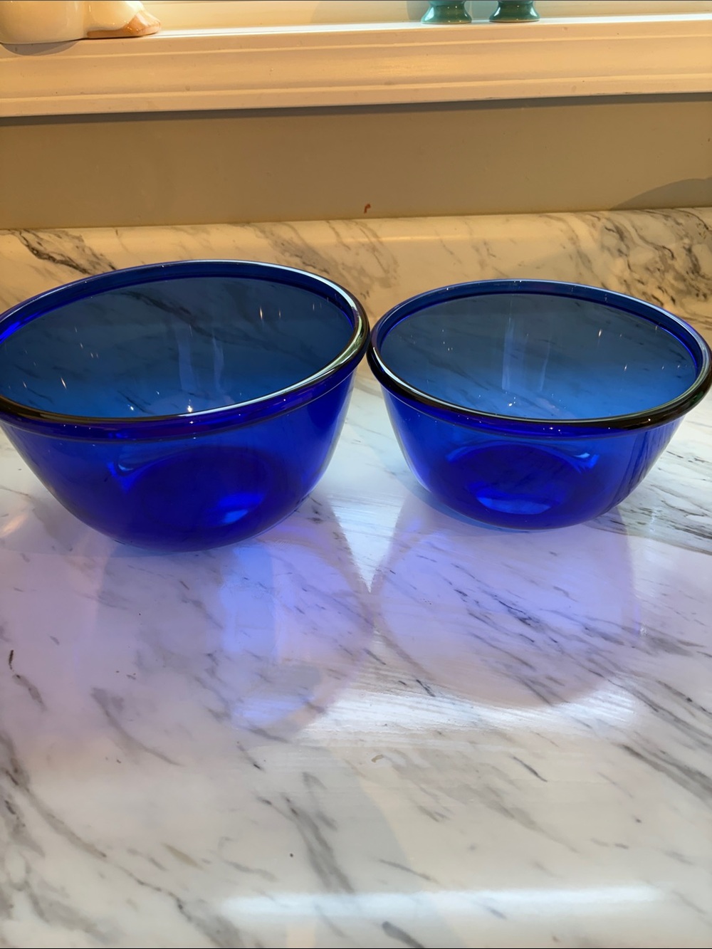 Arcoroc France Vintage Set of 2 Vintage Cocoon Sapphire Blue Glass Nesting Bowls